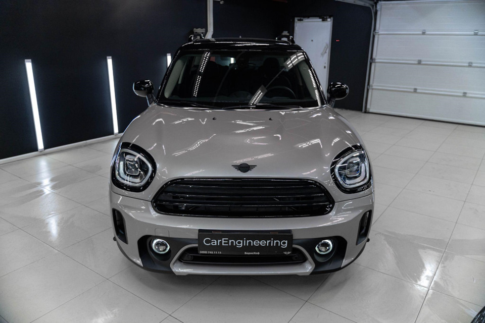 Оклейка Mini Cooper пленкой – антигравийная полиуретановая пленка на ...