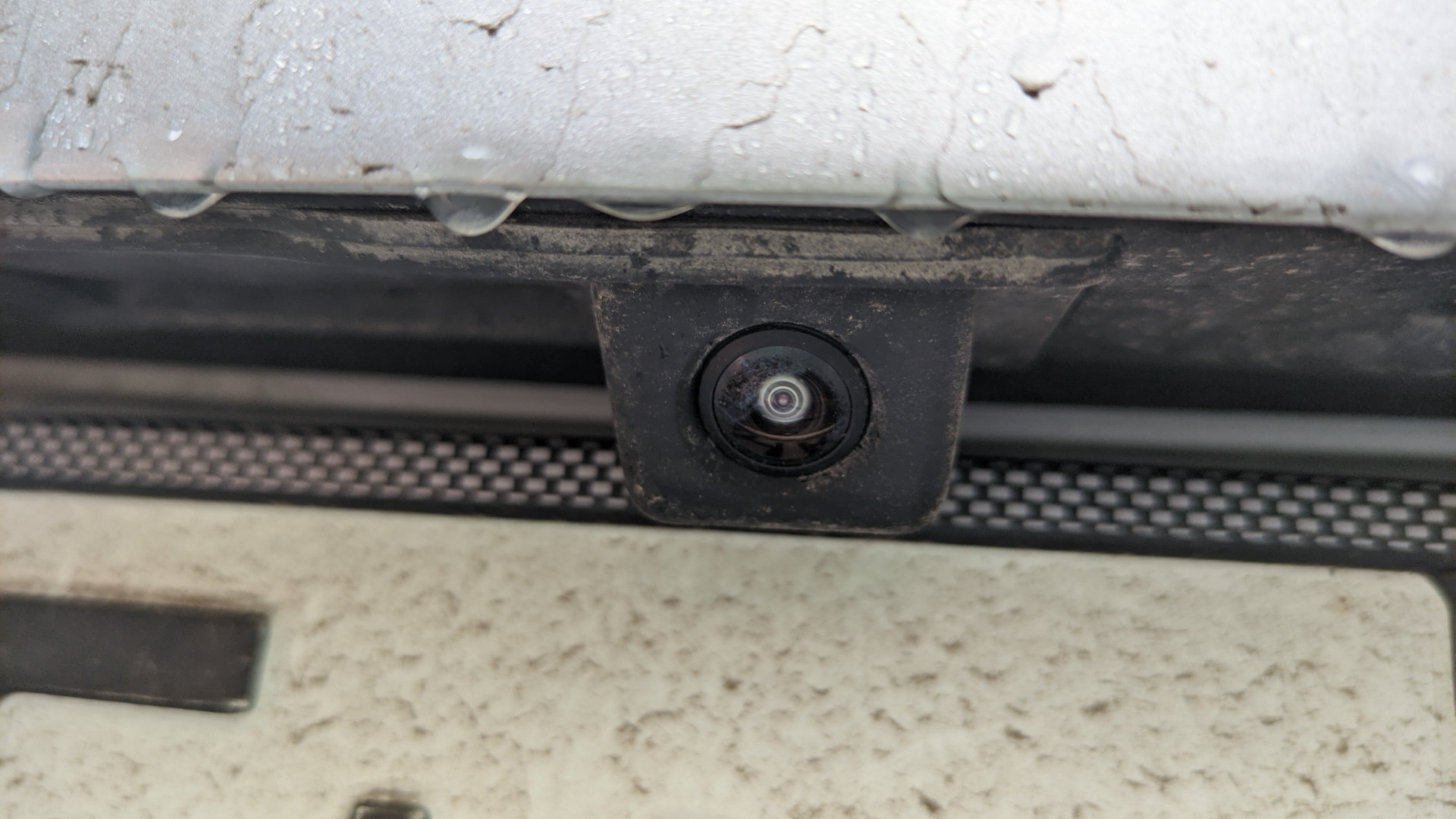 Камера заднего вида — Volkswagen Tiguan (1G), 2 л, 2011 года ...