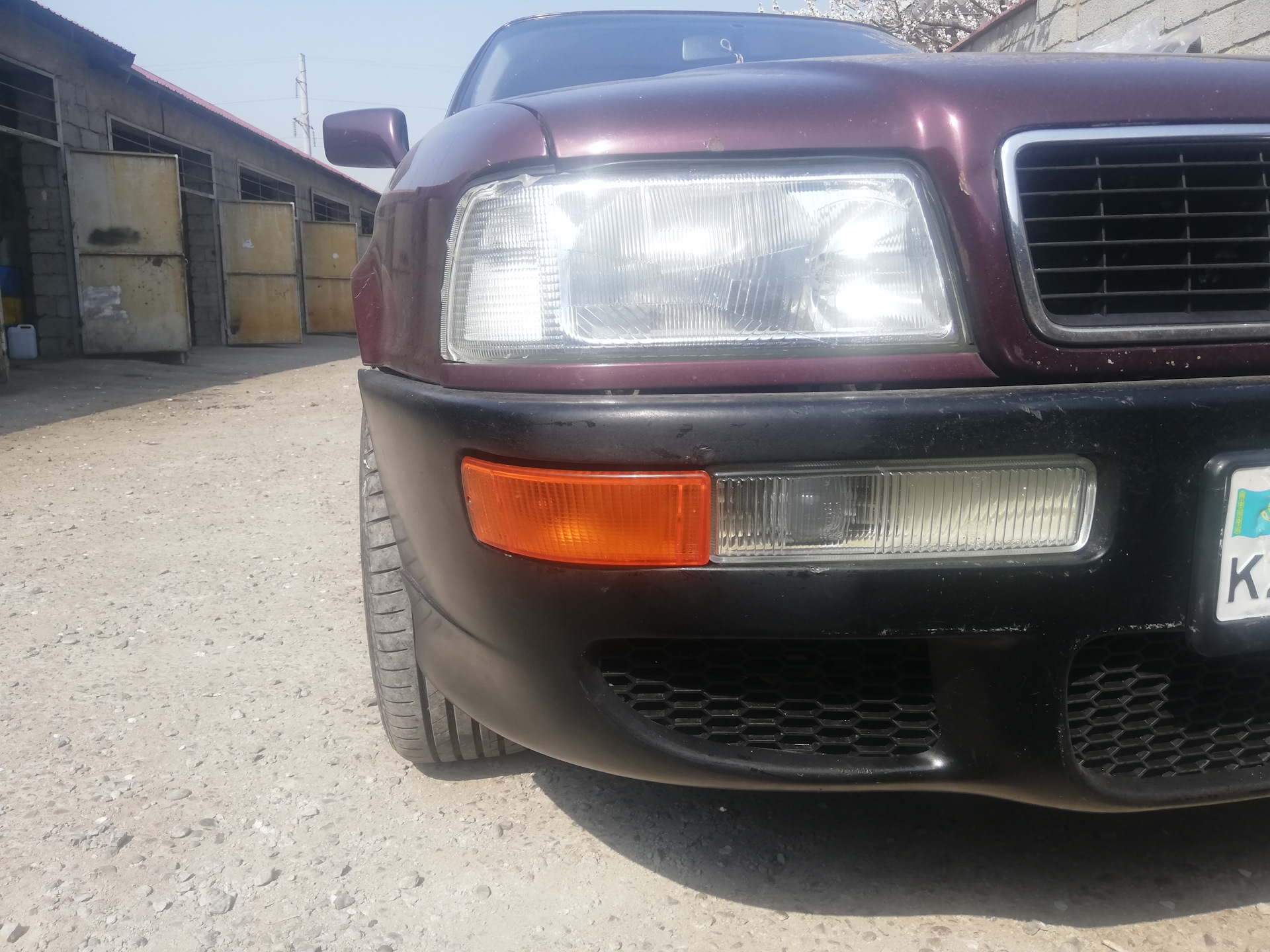 Бампер ауди 80. Бампер s2 на ауди 80. Бампер передний ауди 80 б4. Ауди 80 b4 передний бампер. Ауди 80 b4 передний бампер.