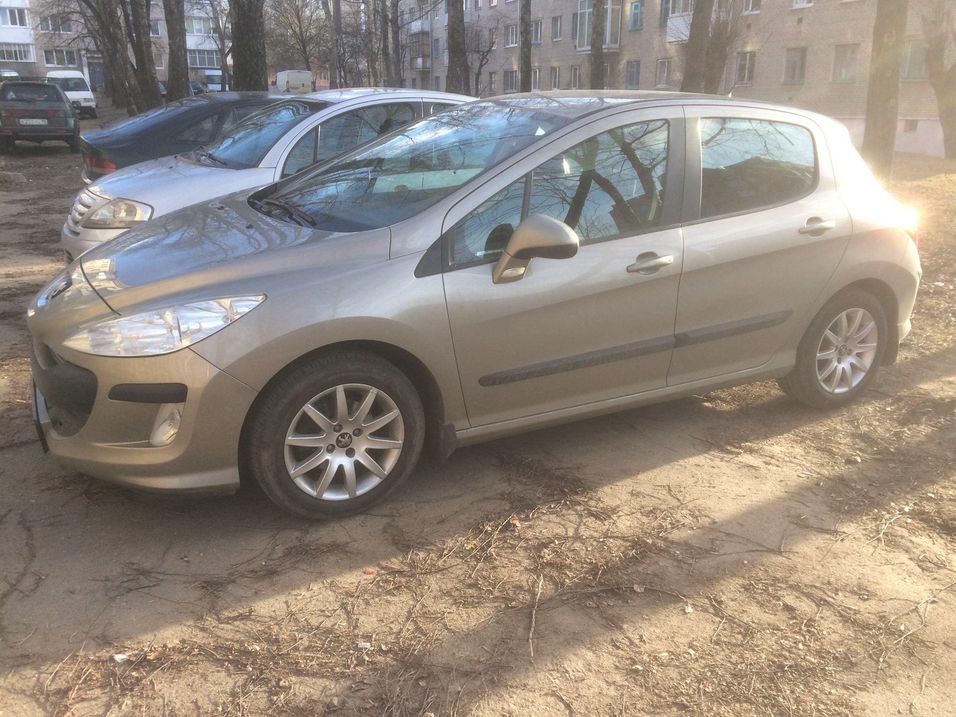 Rinjani ====> Izalco — Peugeot 308 (1G), 1,6 л, 2011 года | колёсные диски  | DRIVE2