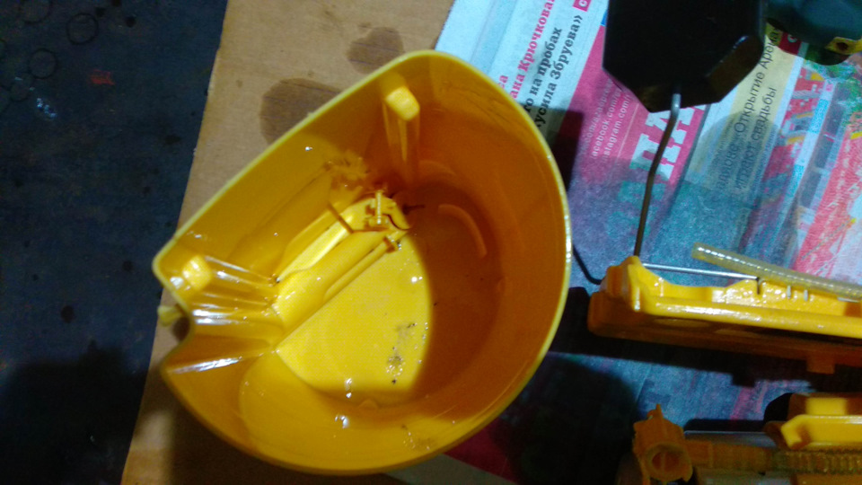 Промывка топливного бака и замена датчика уровня топлива. — Volkswagen ...