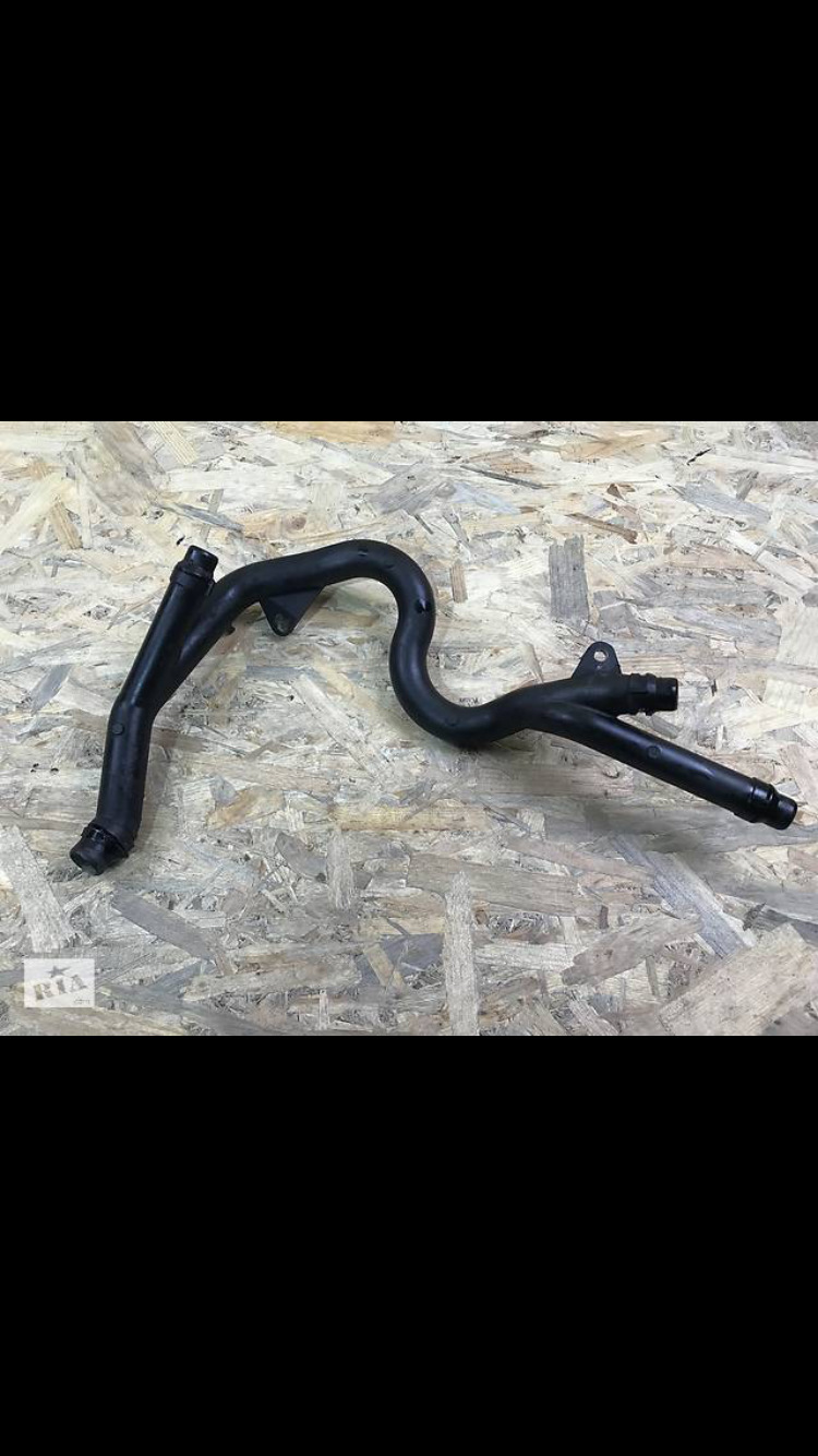 лопнул патрубок антифриза — BMW 5 series Touring (E61), 3 л, 2004 года ...