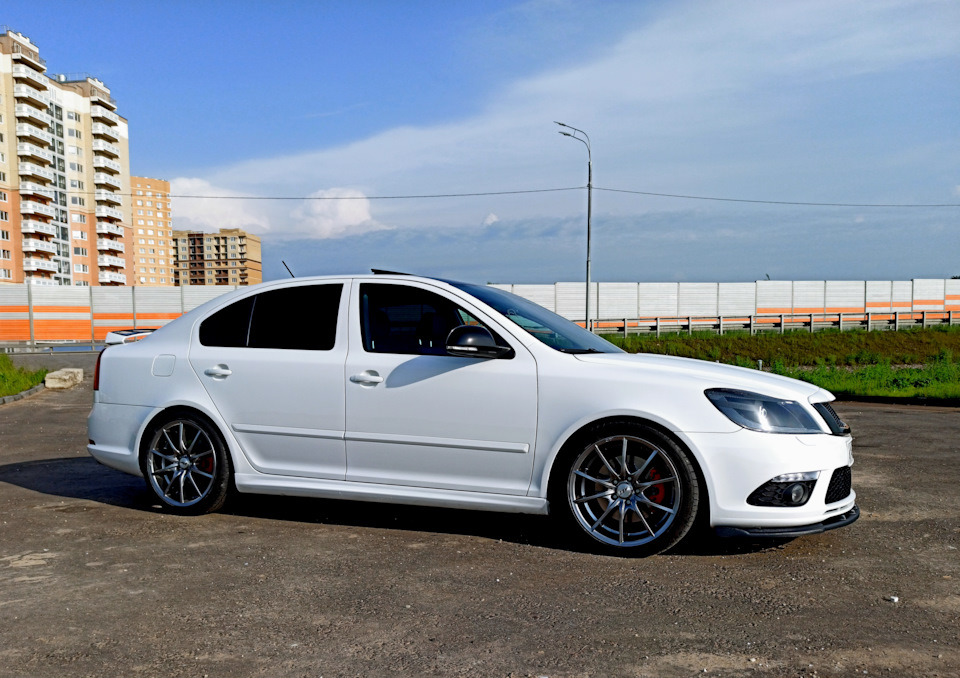 Вторая жизнь) - Skoda Octavia RS A5 Mk2, 2 л, 2011 года тюнинг DRIVE2