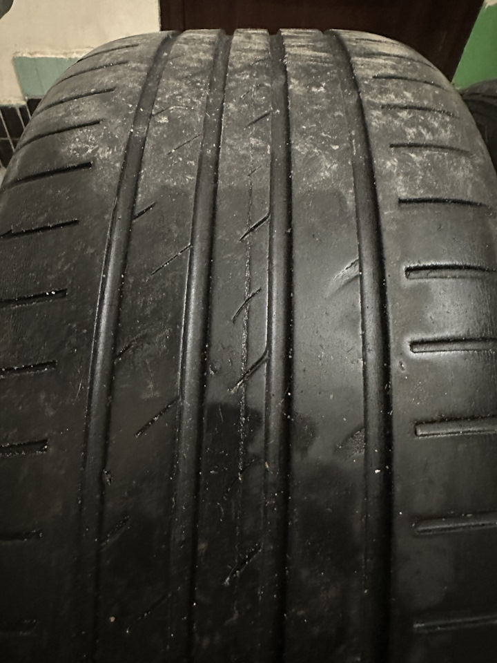 Шины летние Nexen 235/45 R18 на KIA Soul (3G). Б/у 10 000 ₽ в городе Москва DRIVE2