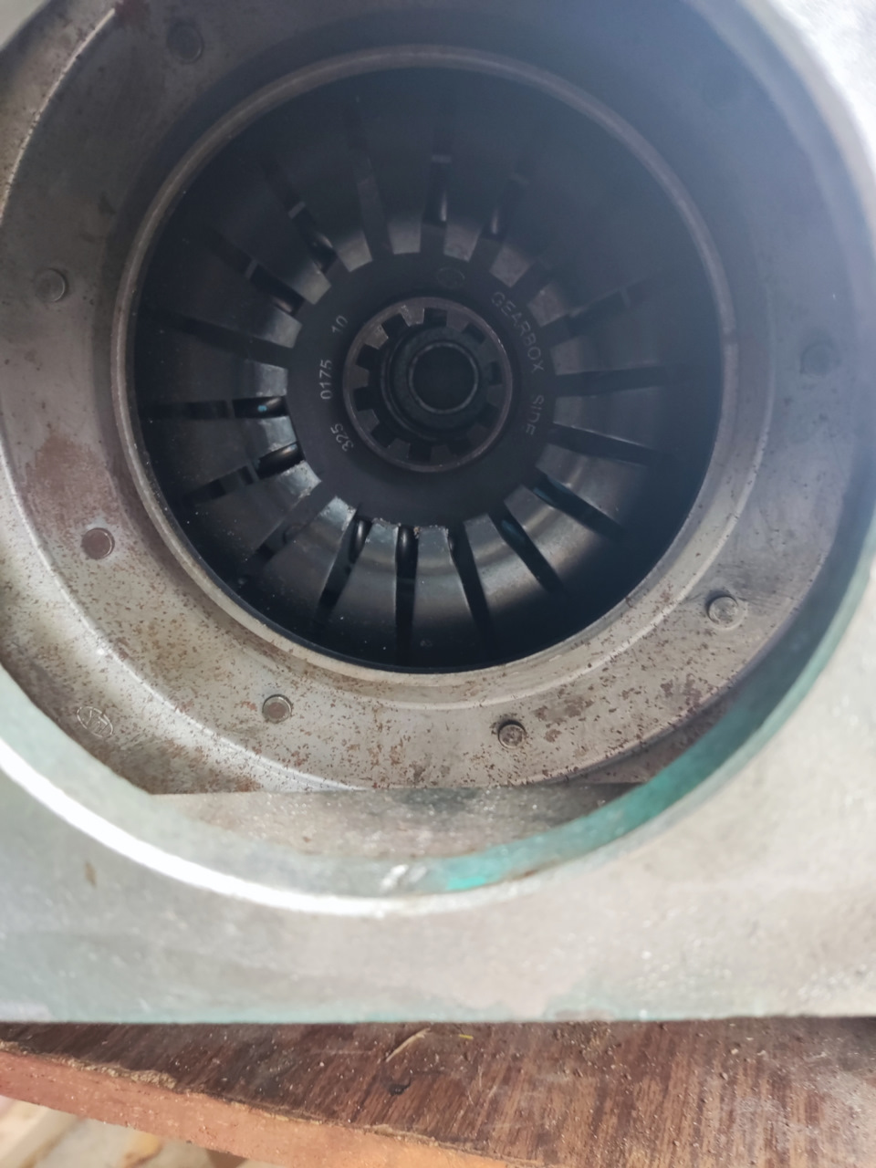 Сцепление на месте — ГАЗ 21