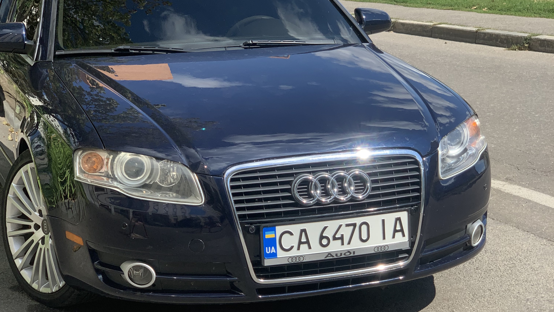 Audi S4 (B7) 3.2 бензиновый 2006 | Синий крокодил 🐊 на DRIVE2