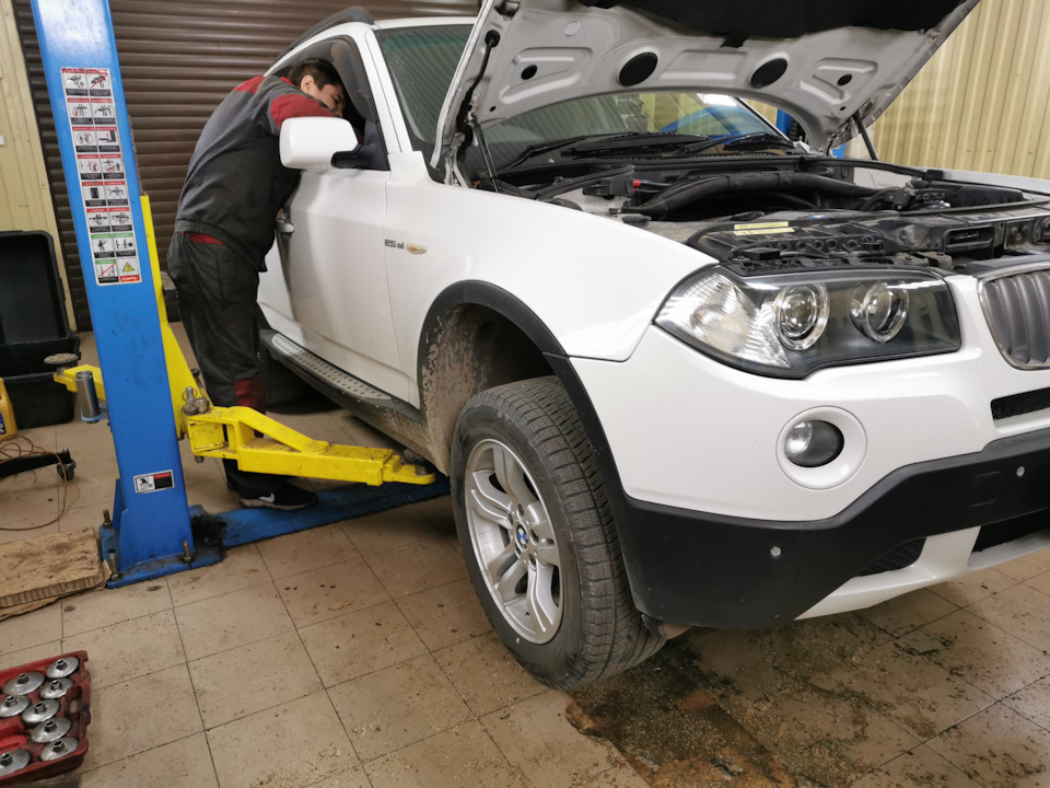 Печка не греет и кипит мотор, Помпа N52B25 — BMW X3 (E83), 2,5 л, 2006 ...