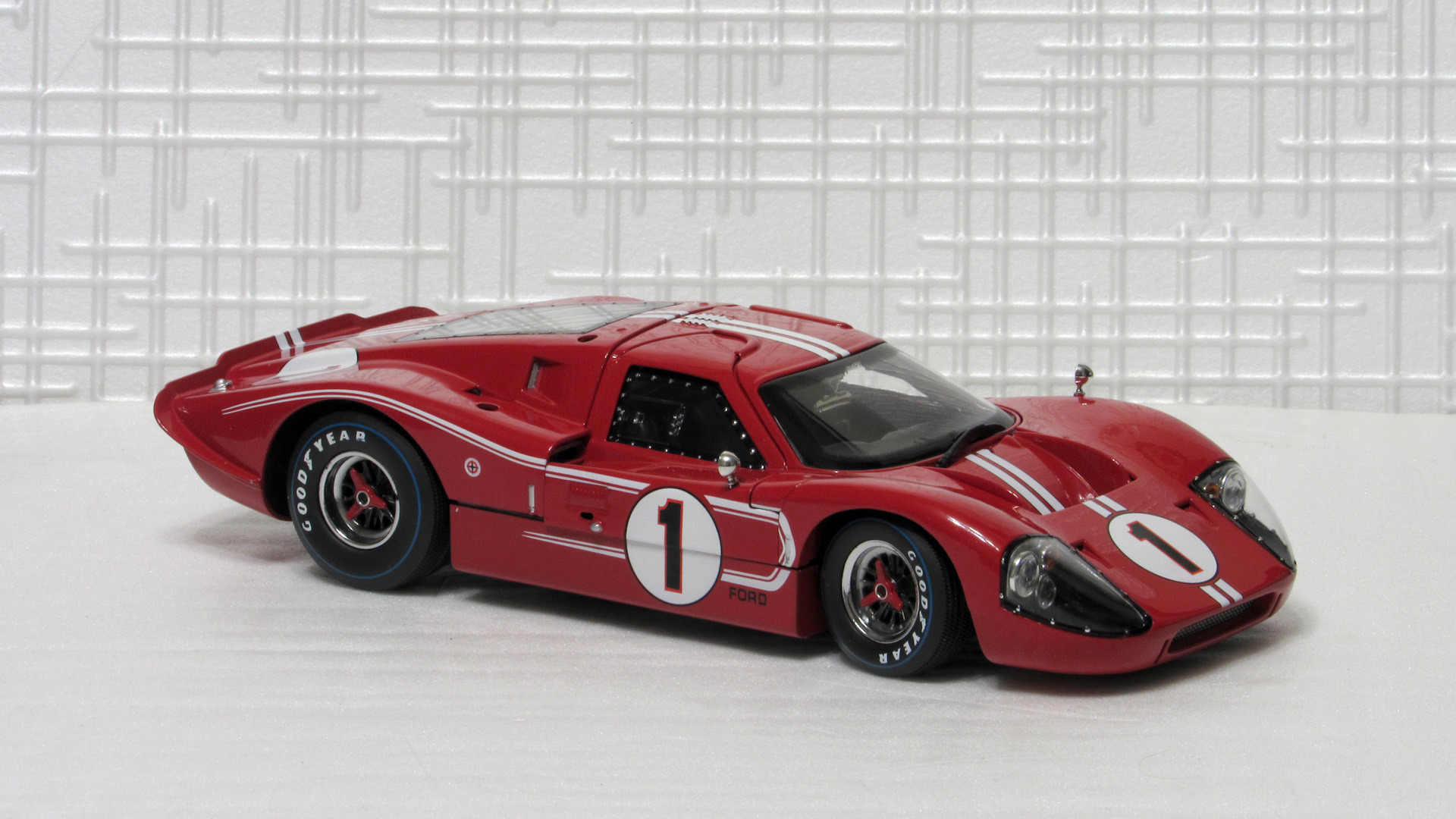 модель volvo s40. Opel 1928. вольво s40 модель 1:43. Ford v8 model 40. модель 1 40.