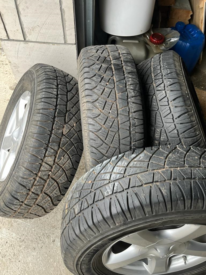 Шины летние Michelin 265/70 R17 на Toyota Fortuner (2G), Toyota Hilux ...