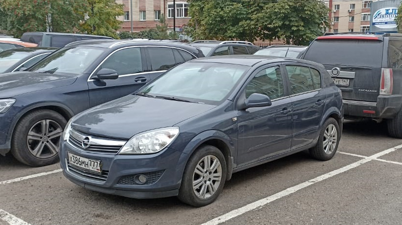 Нужен хороший маляр в Казани — Opel Astra H, 1,8 л, 2010 года ...