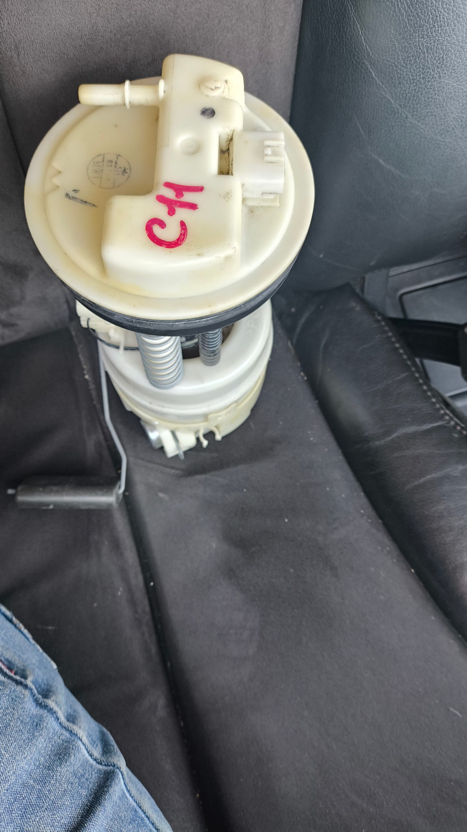 Без пробега по РФ, знал только японский бенз — Nissan Tiida (1G)