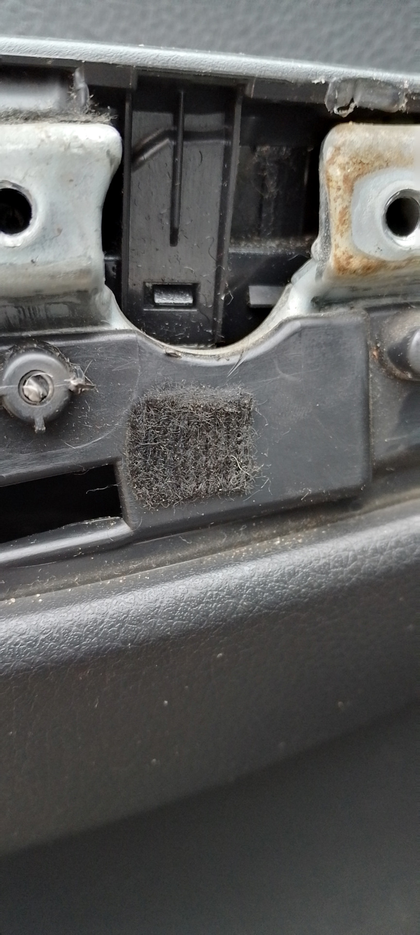 Провис дверей. Причина. — Nissan X-Trail III (t32), 1,6 л, 2020 года ...