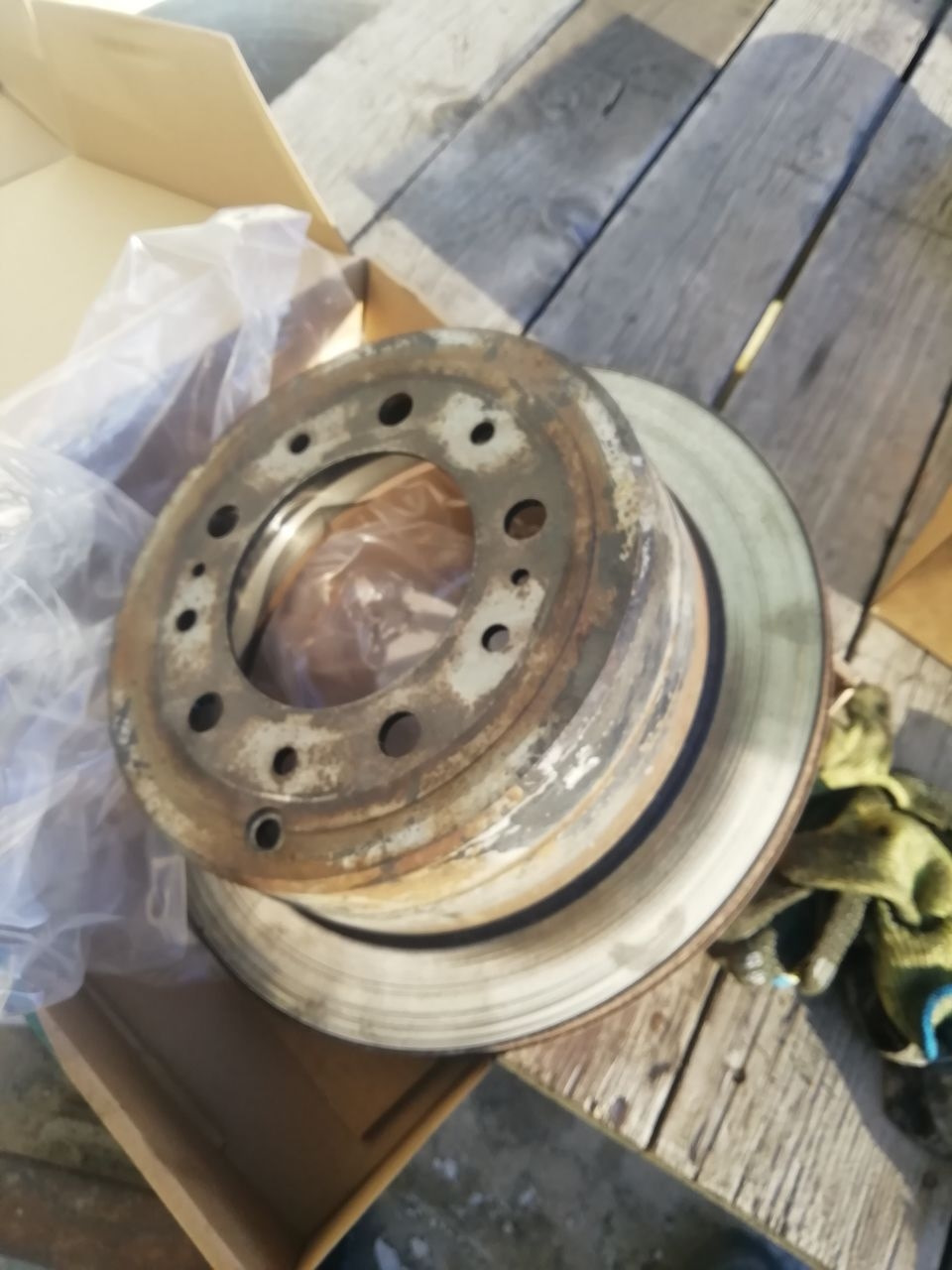 тормозной диск тойота fj cruiser.