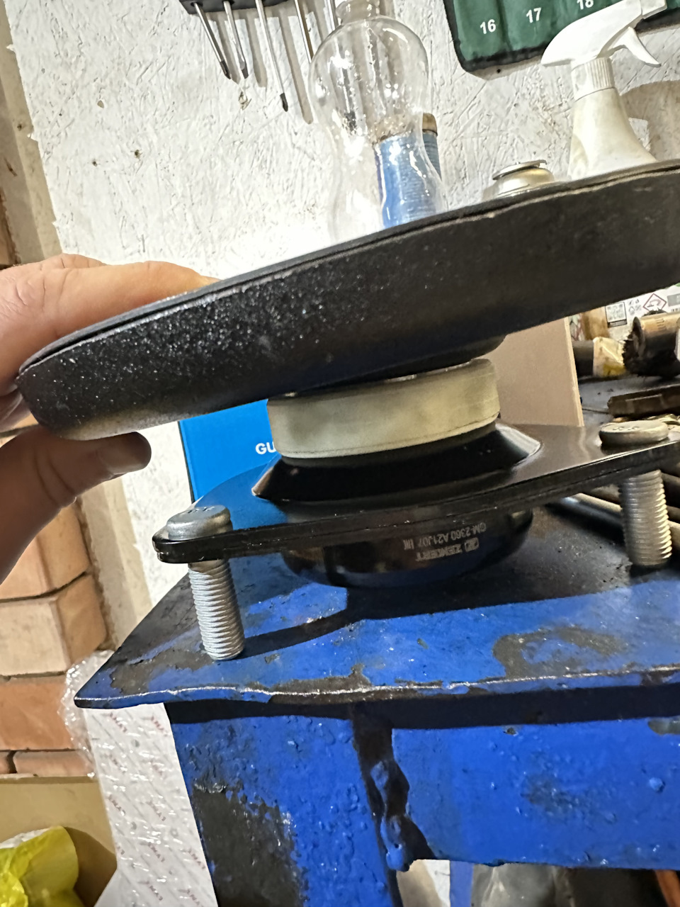 Замена заводских опорников на handmade… — Citroen C-Crosser, 2,4 л ...