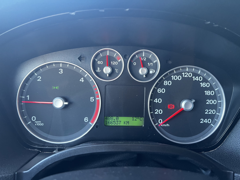 8 температура двигателя. Skoda fabia 2 индикатор температуры двигателя. форд фокус 2 1. 8 температура двигателя. 8 температура двигателя.