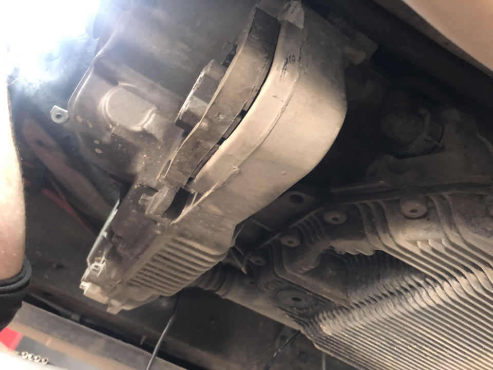 Заехал поменять Масло в раздатке, НО!😂🥲 — BMW X6 (E71/E72), 3 л, 2008 ...