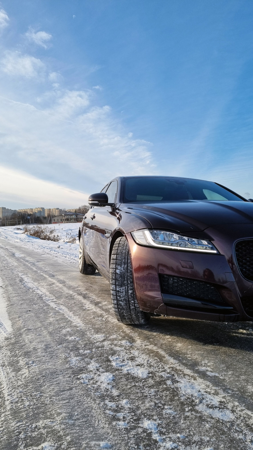 С машиной ничего не происходит, фоткаемся))) — Jaguar XF (2G), 2 л, 2017  года | фотография | DRIVE2