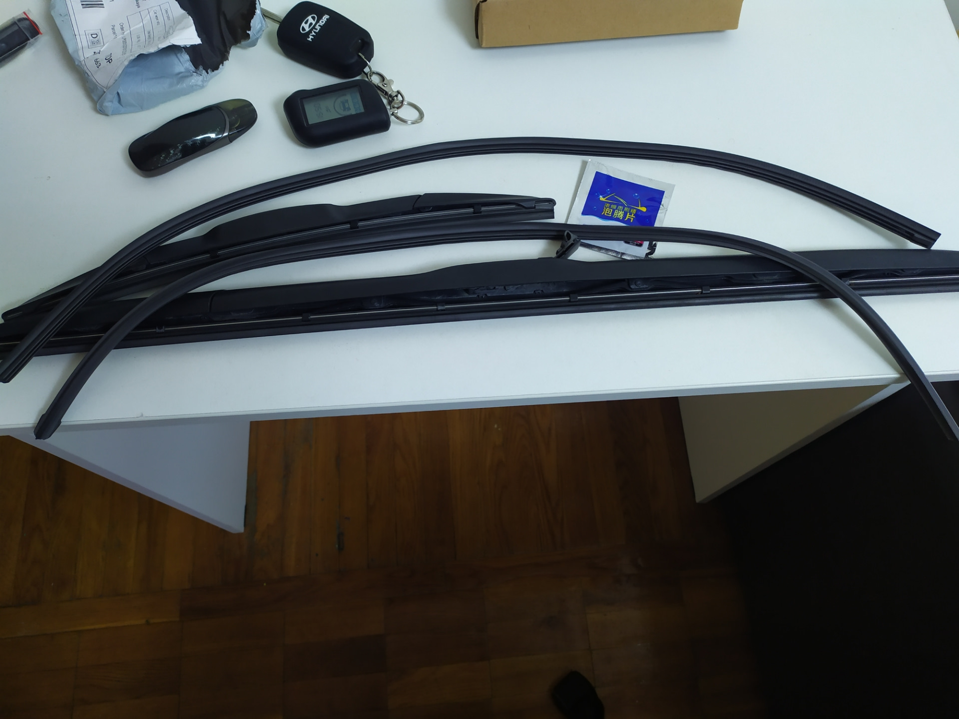Новые резинки на дворники — Hyundai i30 (2G), 1,6 л, 2013 года ...