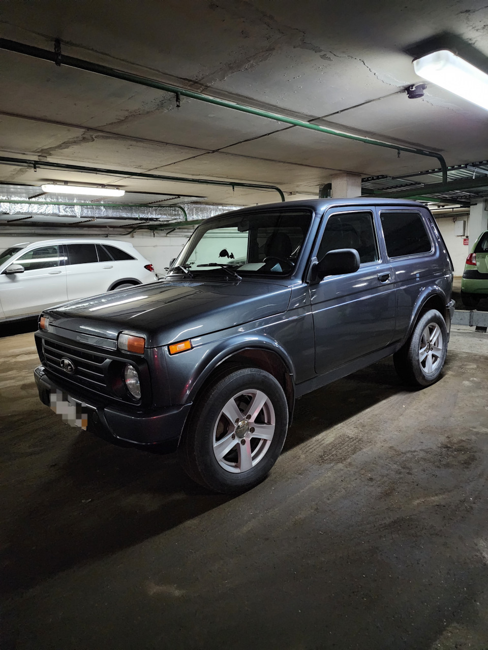 Урбан нашел нового хозяина. А у нас новая нива! — Lada 4x4 3D, 1,7 л ...
