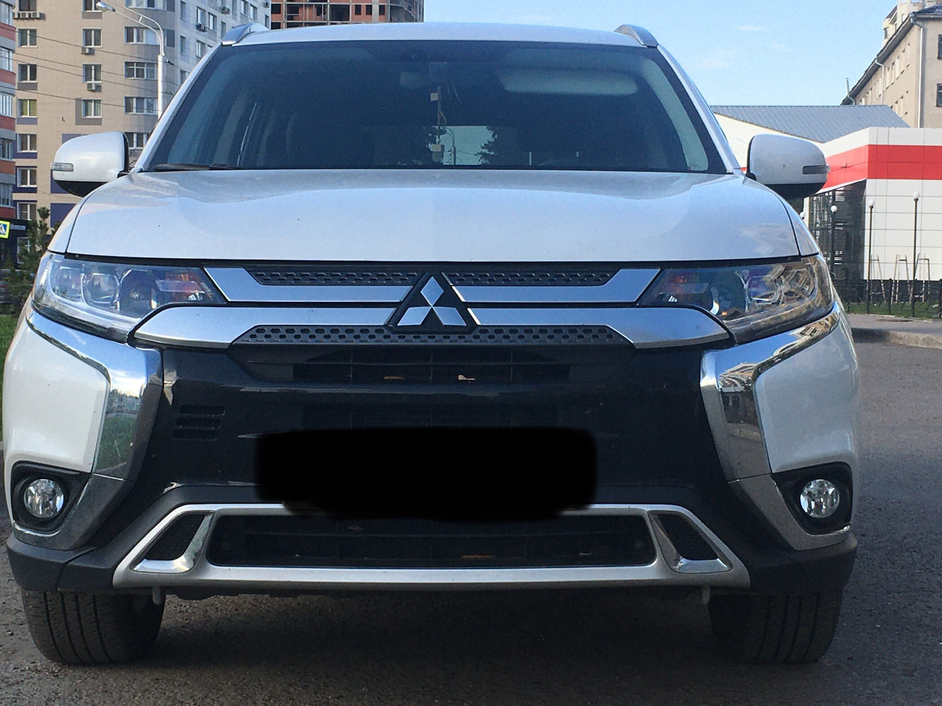 Фара митсубиси аутлендер. Mitsubishi Outlander 2021 лед фары. Лед фары Митсубиси Аутлендер. Мицубиси Аутлендер led фары. Фара led Outlander 3 2019.