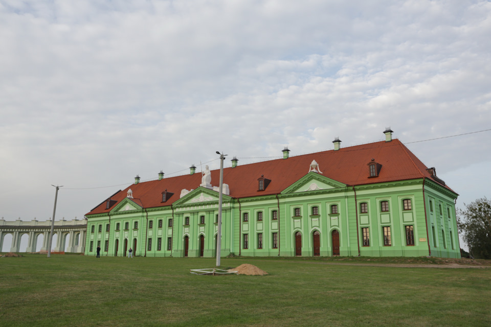 Фото в бортжурнале Toyota Sequoia (1G)