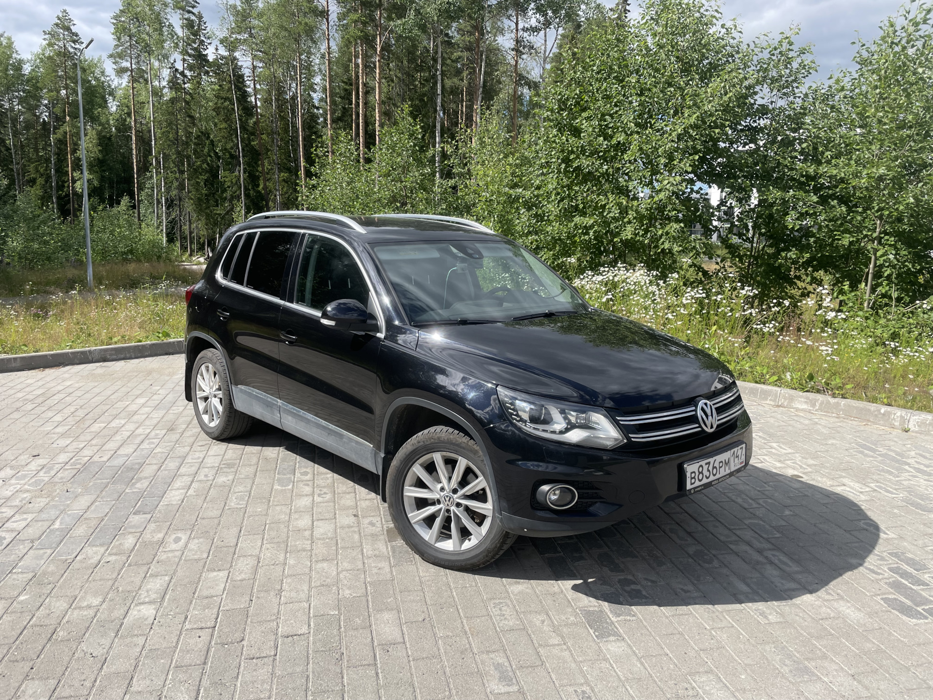 В продаже ухоженный дизель на фарше — Volkswagen Tiguan (1G), 2 л, 2011  года | продажа машины | DRIVE2