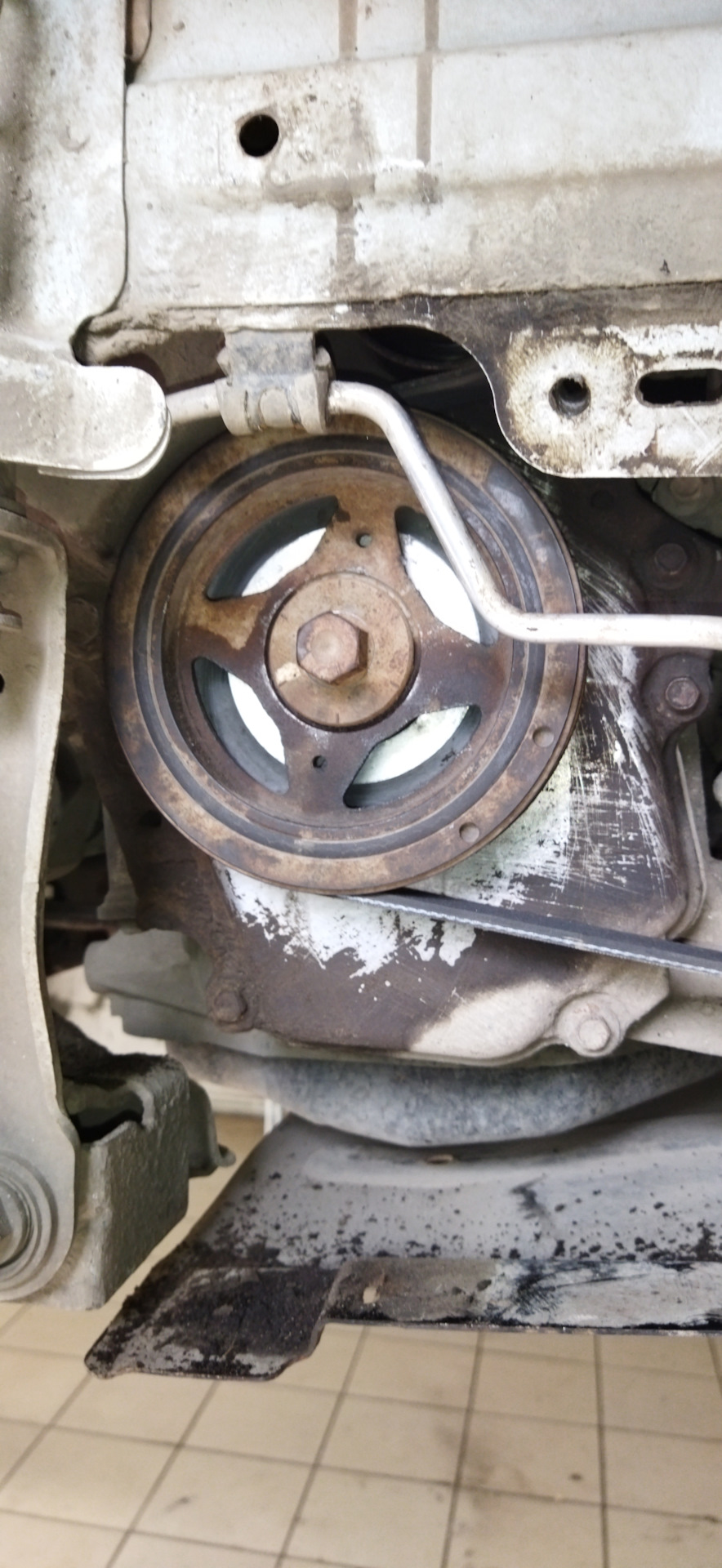 передний сальник коленвала M4R, приводной ремень 6PK1210 — Renault ...
