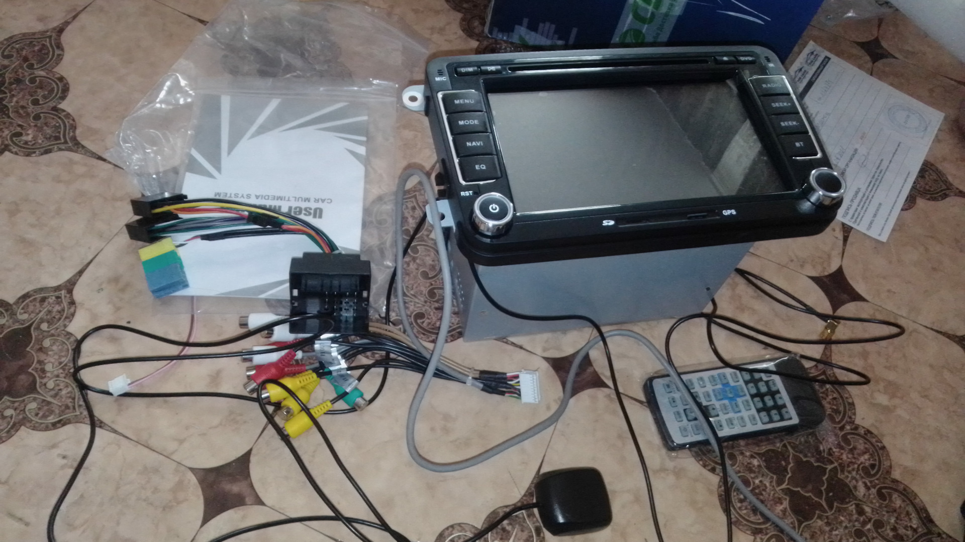 Замена башки с RCD 310 на CRS 710 — Volkswagen Passat B6, 1,8 л, 2008 ...