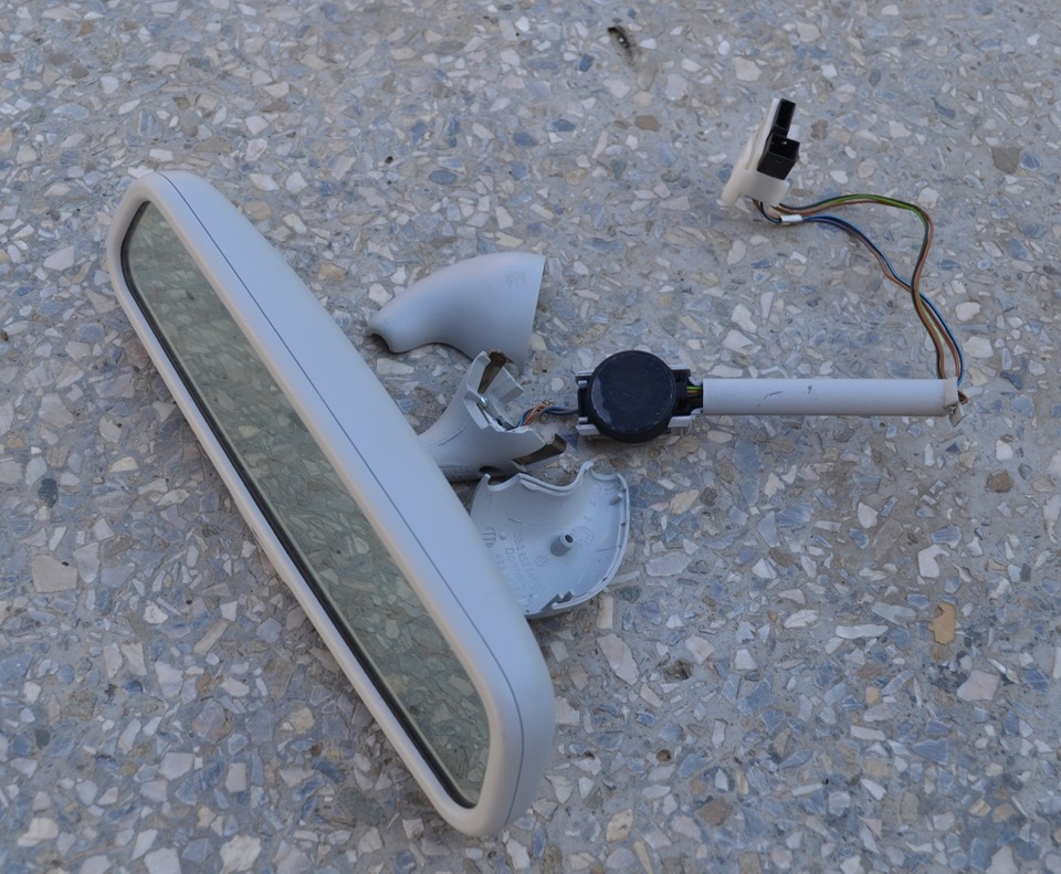 Поиск пластика для зеркала заднего вида с автозатемнением Passat b5 ...