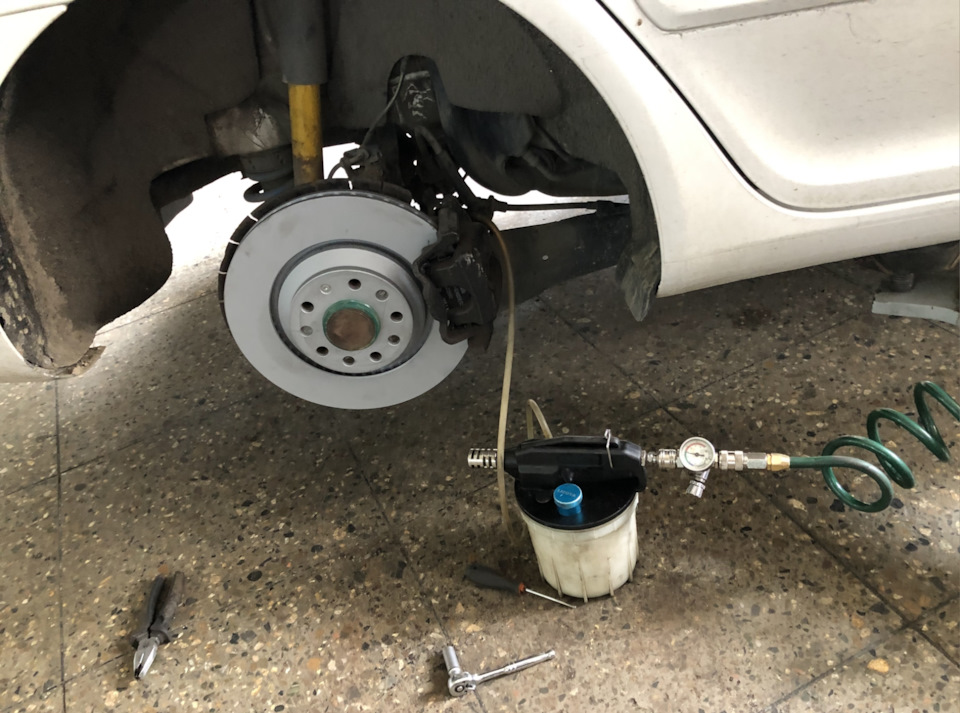 Фото в бортжурнале Skoda Octavia RS A5 Mk2