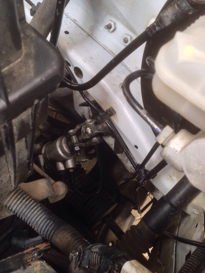 Замена крестовины(рулевого карданчика) — Peugeot Partner, 1,4 л, 2011 ...