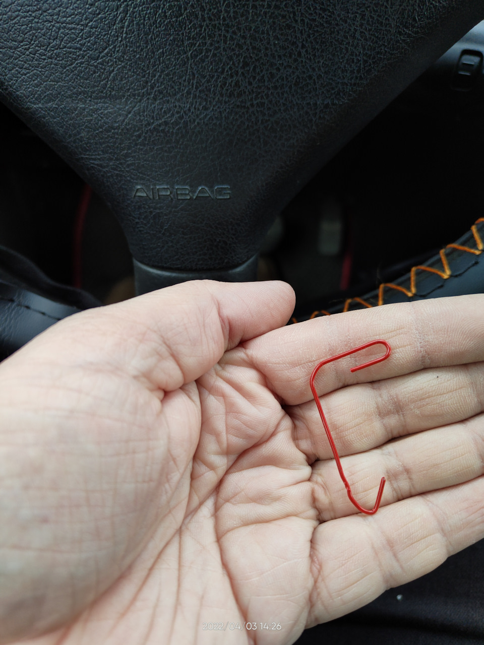 Новая оплетка руля. Вопрос по питанию видеорегистратора — Peugeot 307 ...