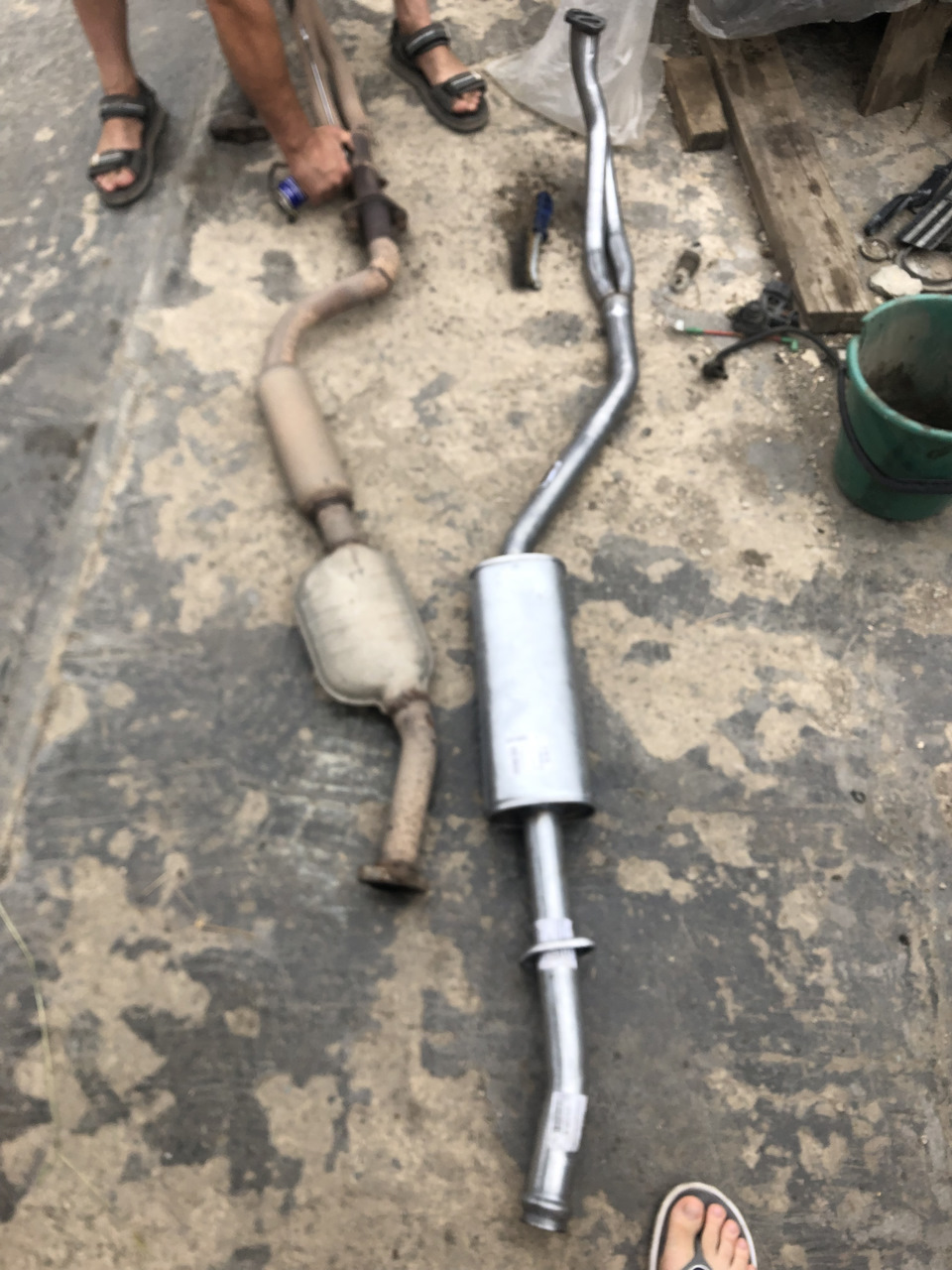 Средняя банка глушителя 30.06.22 — BMW 3 series Compact (E36/5), 1,6 л ...