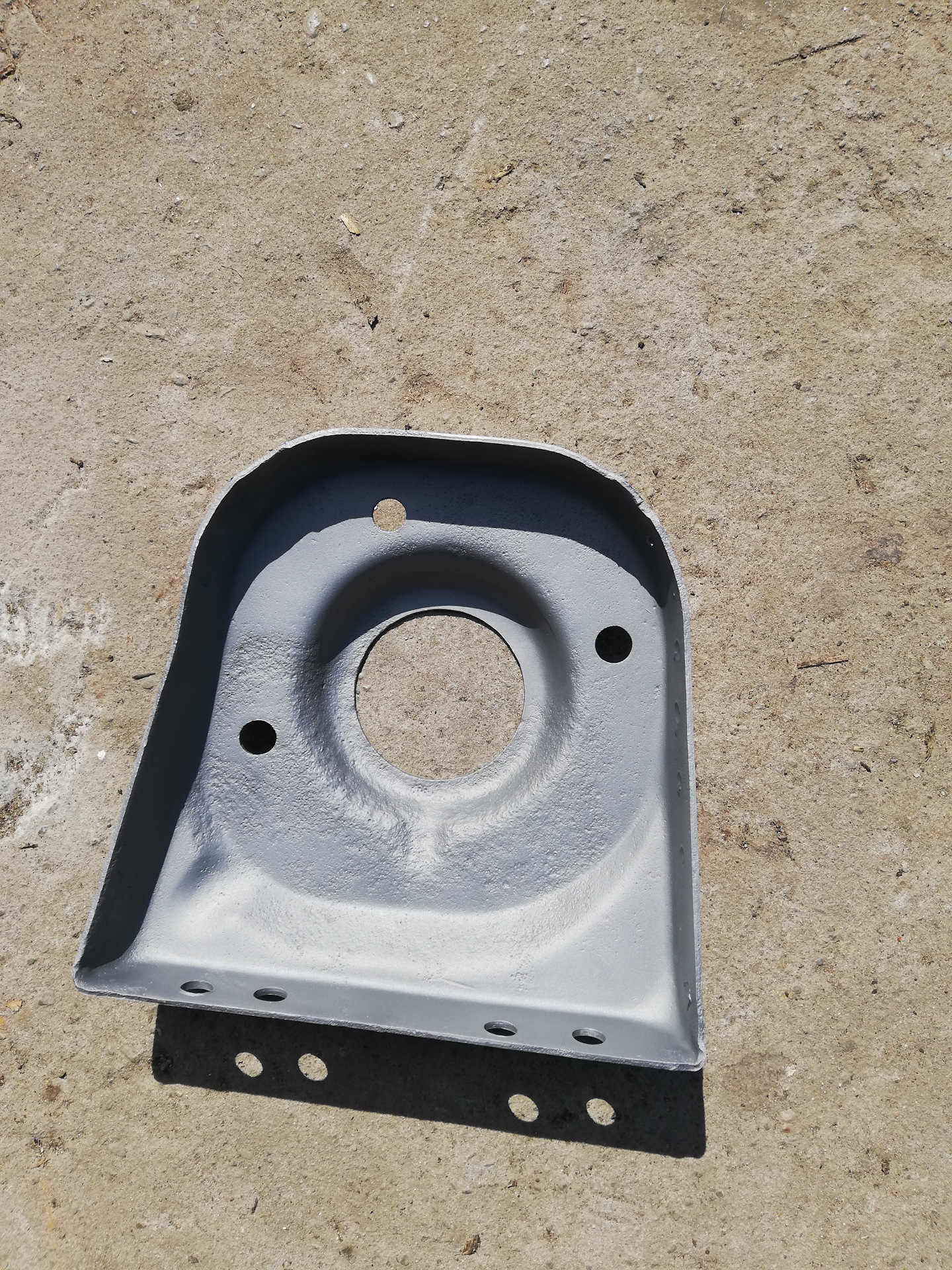 4. Опора амортизатора треснула 2114. Стакан пружины форд галакси. Bmw 5 e34 стакан передней стойки. Задняя чашка акцент.