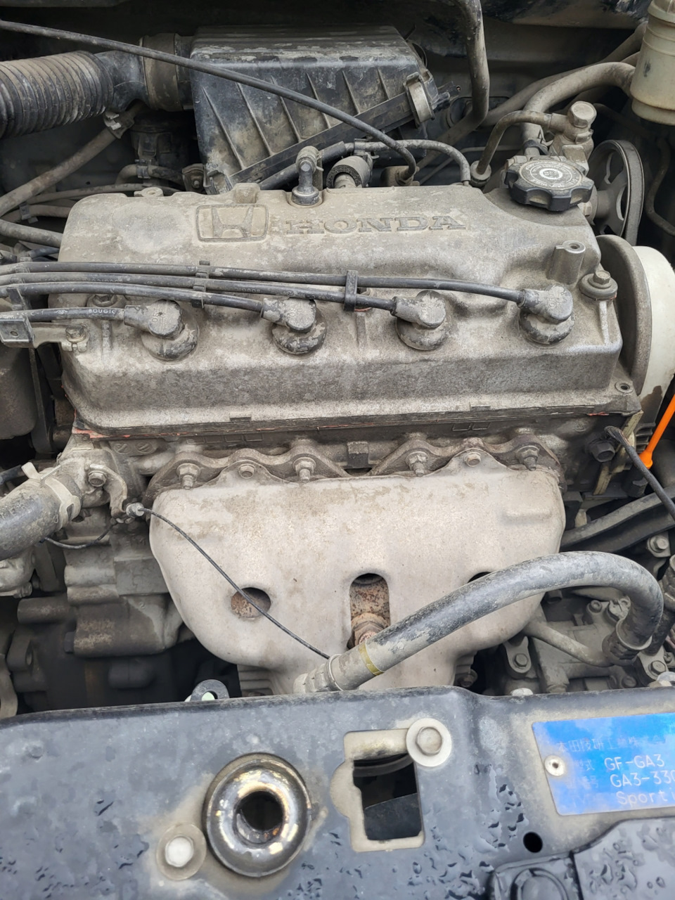 Потеет двигатель — Honda Logo, 1,3 л., 2000 года | плановое ТО | DRIVE2