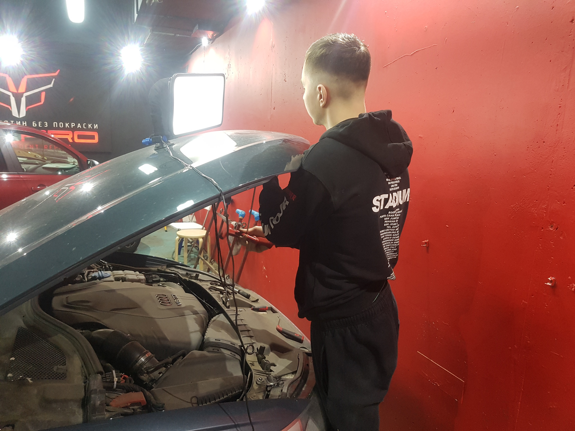 Исправление вмятин без покраски — Audi A6 (C7), 3 л, 2011 года ...