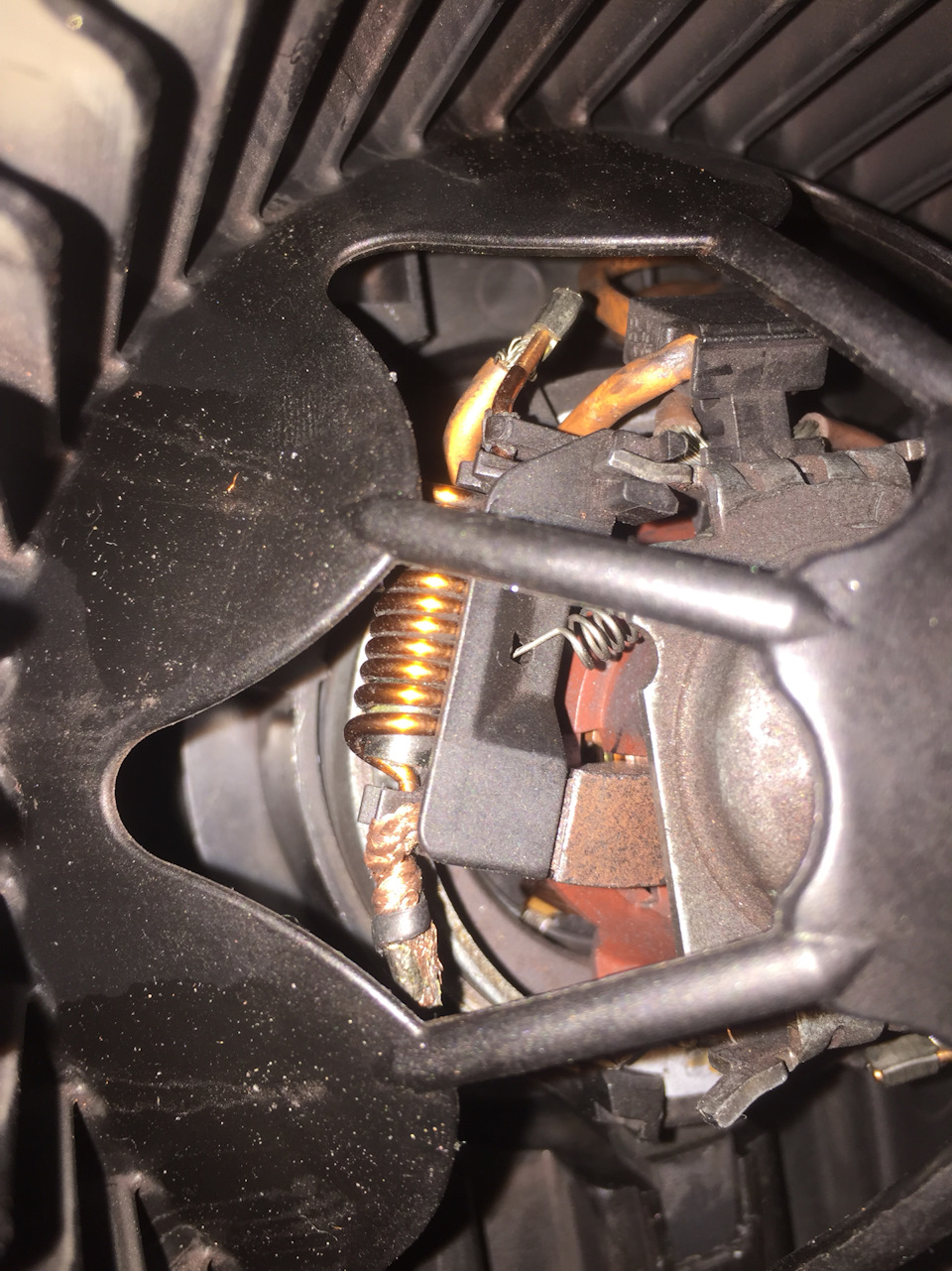 Щетки Моторчика Печки Октавия А7 Купить