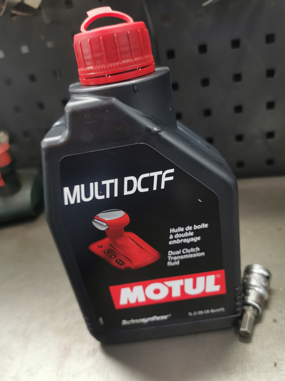 Замена масла в роботе — Renault Megane IV, 1,5 л, 2018 года | визит на ...