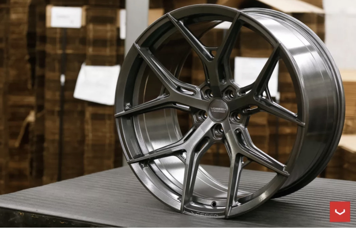 Литая 2. Диски Vossen hf5. Vossen hf2 графит. Диски Vossen HF-1. Vossen Hybrid Forged HF-2.