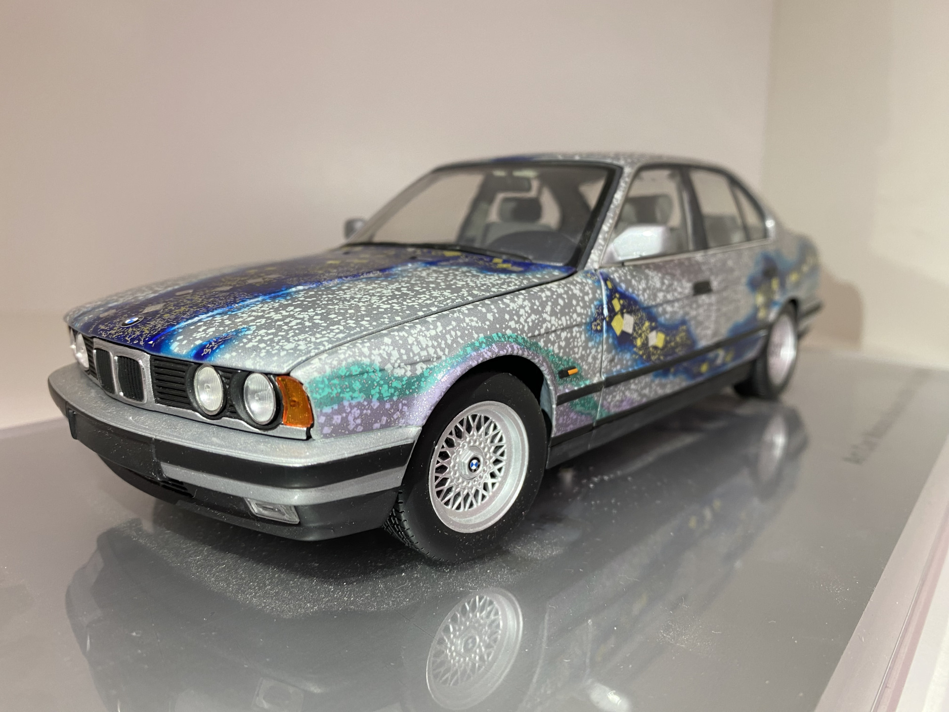 09 | Matazo Kayama 1990 - BMW Art Cars