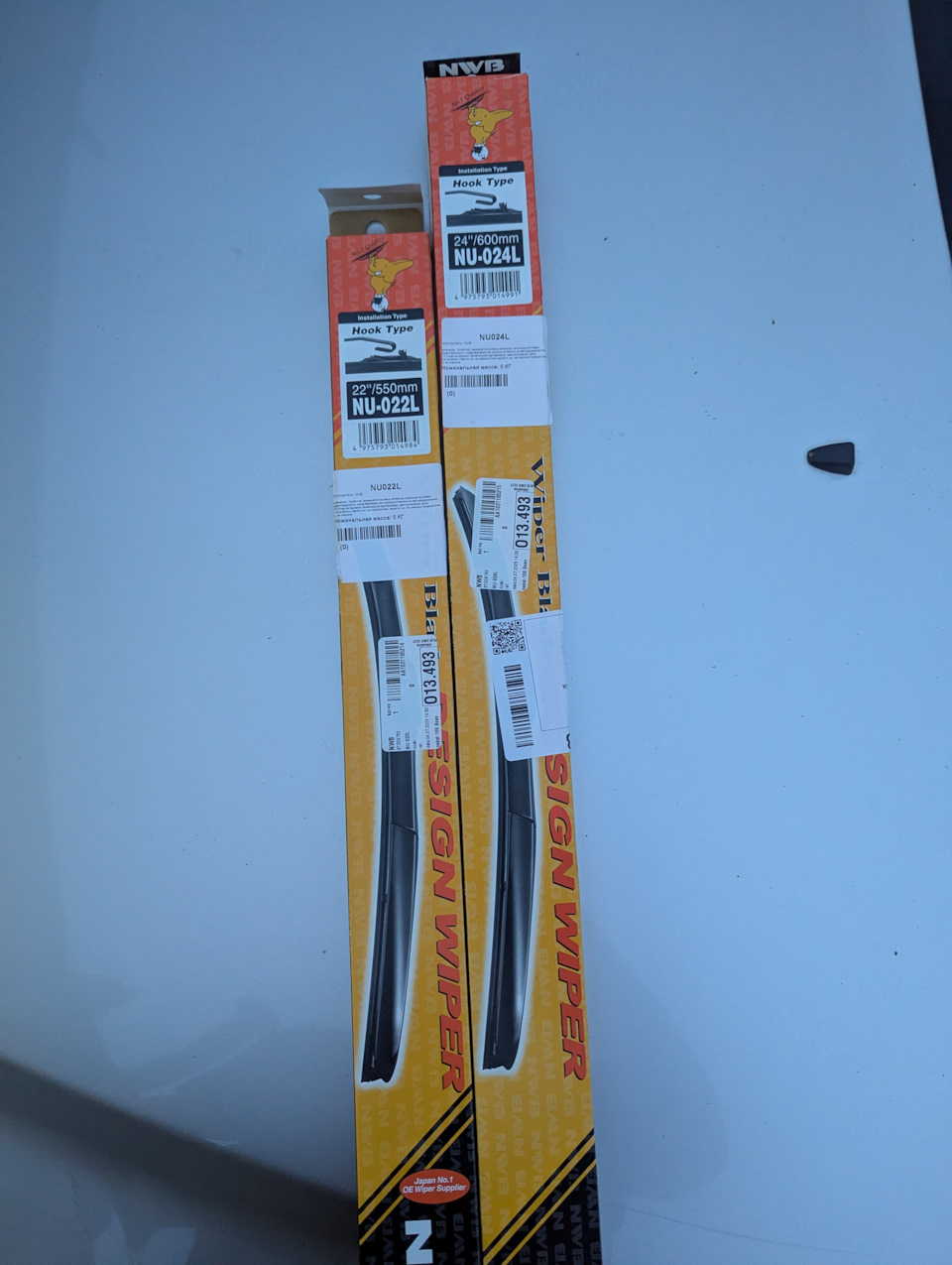 Лучшее предложение на рынке дворников — Volvo V70 II. Запчасти на фото: NU022L