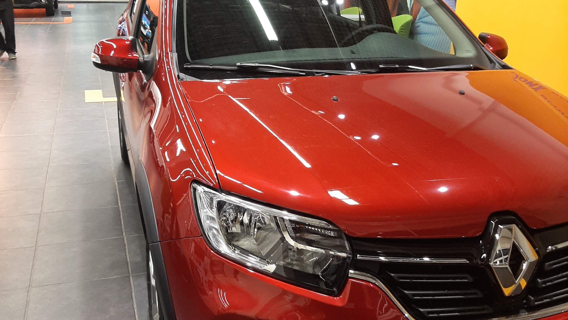 Renault Sandero Stepway (2G) 1.6 бензиновый 2021 | на DRIVE2