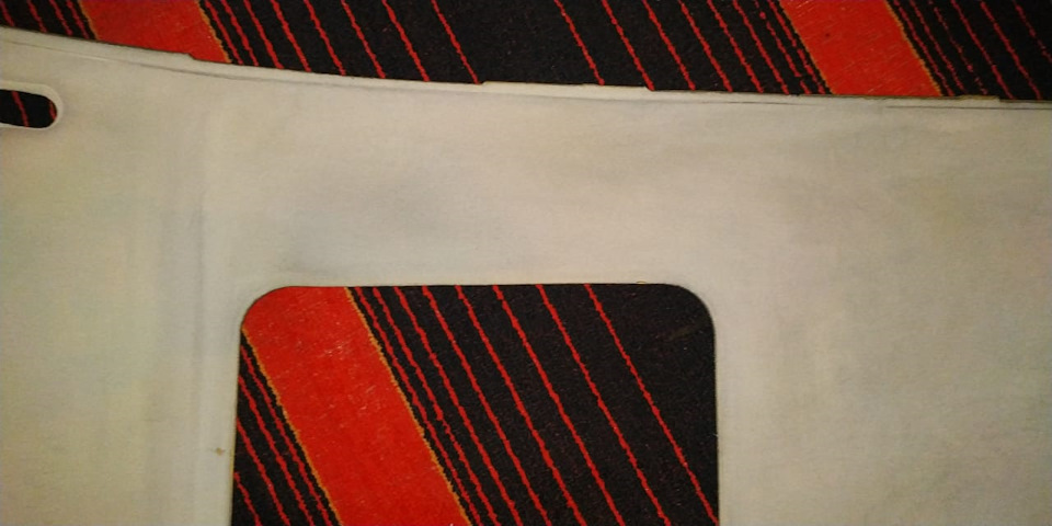 8 AAAgNSoeA 960 Как обслуживать люк на автомобиле