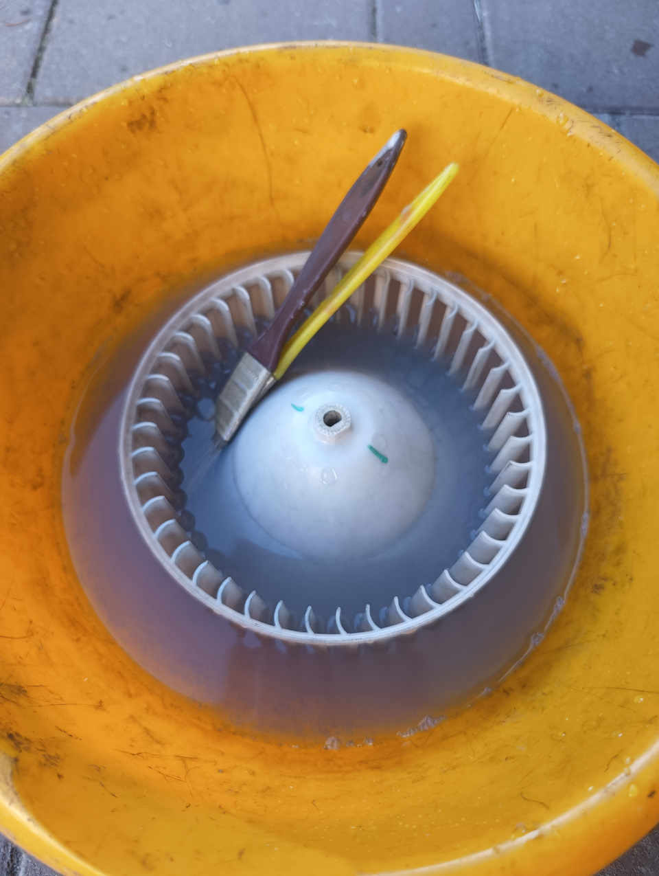 Фото в бортжурнале Chevrolet TrailBlazer (2G)