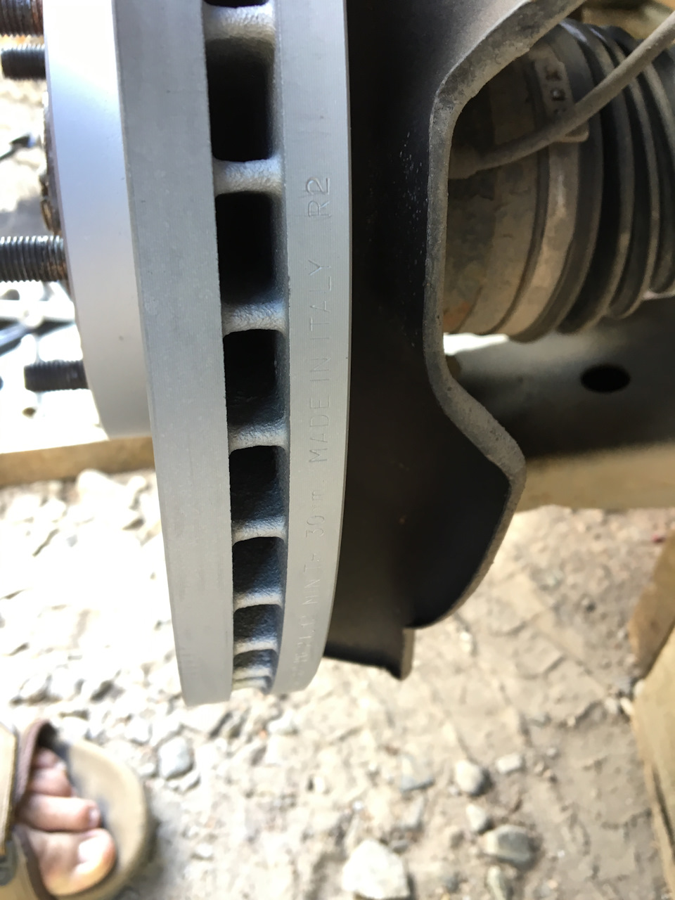 вроде бы даже италия! — KIA Sorento (2G)