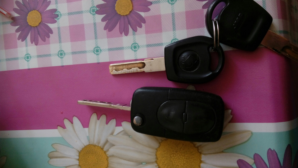 Замена личинок двери — Volkswagen Golf Variant (Mk4), 1,9 л, 2001 года ...