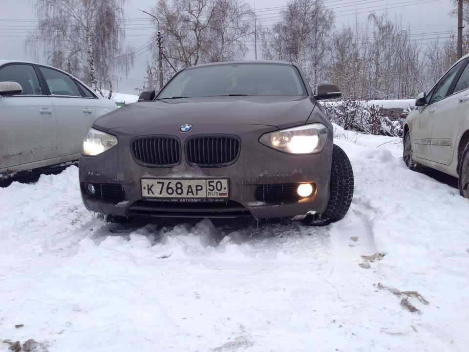Адаптивное освещение поворотов — BMW 1 series (F20), 1,6 л, 2013 года ...