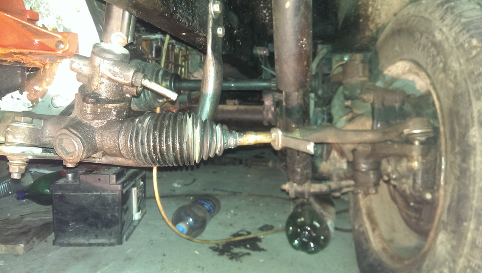 установка рулевой рейки — ЛуАЗ 969, 1,7 л, 1990 года | кузовной ремонт ...