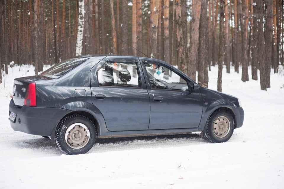 Renault Logan зима