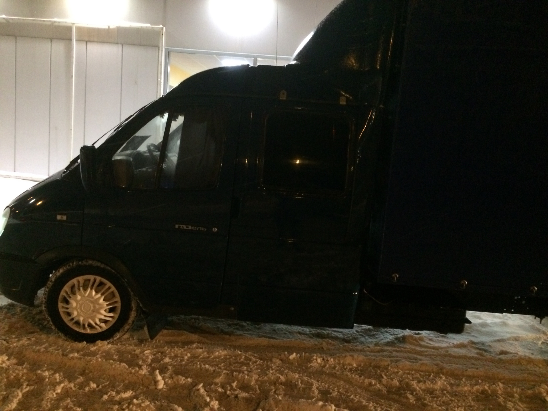 так просто. ночью в Москве не спалось. помылся))) — ГАЗ Газель, 2,5 л ...